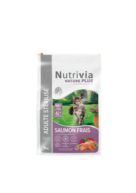 Nutrivia Nature Plus - Croquettes Naturelles au Saumon pour Chats Stérilisés - 5kg